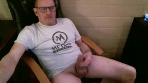 Snapshot of sdh69 chatting on 02/04/25, 02:49 eating pussy sucking dick online show from 02/04/25, 02:49