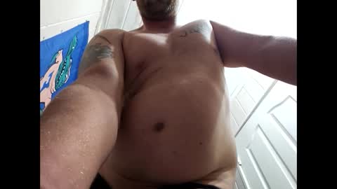 Snapshot of sdraftt45 chatting on 12/26/24, 10:52 Arin online show from 12/26/24, 10:52