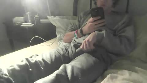 Snapshot of sdseventy chatting on 01/22/25, 05:26 ObvHype online show from 01/22/25, 05:26