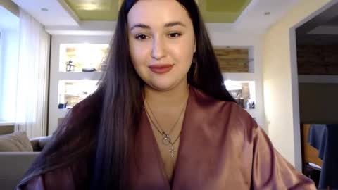 Snapshot of sea_cocktail chatting on 12/15/24, 12:49 Elizabeth  online show from 12/15/24, 12:49