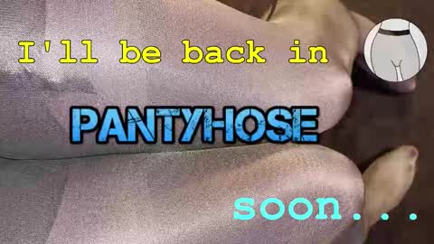 Snapshot of seamlessly chatting on 09/13/25, 08:58 seamlessly online show from 09/13/25, 08:58