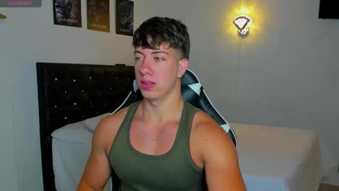 Snapshot of sean_brownx chatting on 10/28/25, 09:57 Sean online show from 10/28/25, 09:57