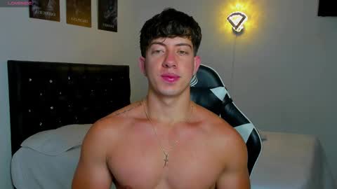 Snapshot of sean_brownx chatting on 03/18/26, 11:02 Sean online show from 03/18/26, 11:02