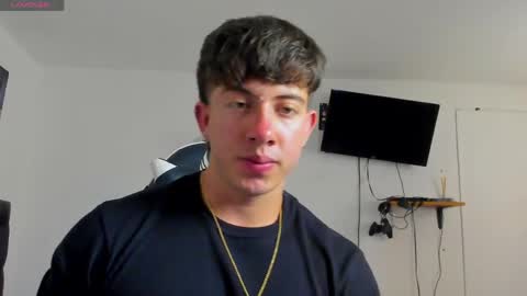 Snapshot of sean_brownx chatting on 03/26/26, 02:39 Sean online show from 03/26/26, 02:39