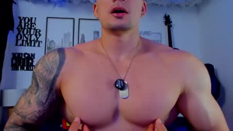 Snapshot of sean_carrera69 chatting on 06/11/26, 04:16 Sean Carrera online show from 06/11/26, 04:16
