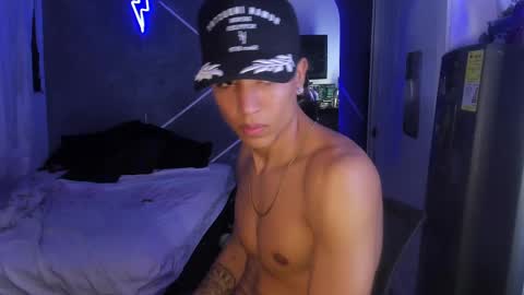 Snapshot of sean_scoth2 chatting on 02/19/25, 05:49 Sean Scoth online show from 02/19/25, 05:49