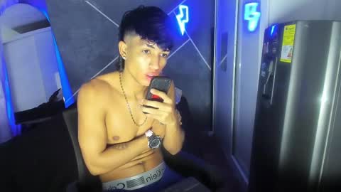 Snapshot of sean_scoth2 chatting on 03/01/25, 11:39 Sean Scoth online show from 03/01/25, 11:39