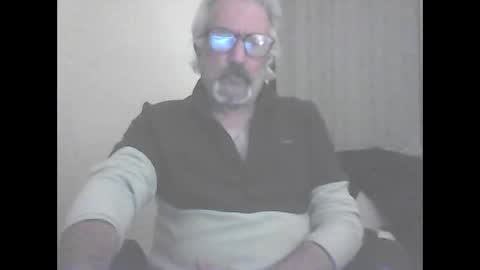 seantheflyer online show from 10/04/25, 09:57