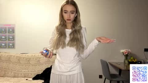 Kate online show from 04/24/26, 07:16