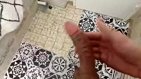 Snapshot of seb97400 chatting on 11/29/25, 04:04 seb97400 online show from 11/29/25, 04:04