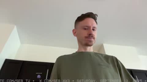 Snapshot of seb_tv chatting on 09/13/25, 01:33 Sebastian online show from 09/13/25, 01:33