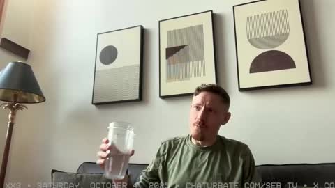 Snapshot of seb_tv chatting on 10/04/25, 12:14 Sebastian online show from 10/04/25, 12:14