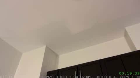 Snapshot of seb_tv chatting on 10/05/25, 12:20 Sebastian online show from 10/05/25, 12:20