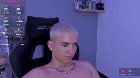 Snapshot of sebas__23 chatting on 01/23/25, 02:12 Sebastin online show from 01/23/25, 02:12