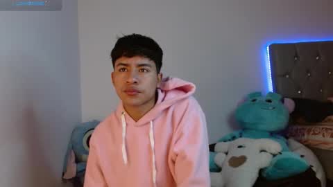 Snapshot of sebas_fire4 chatting on 03/20/26, 03:39 sebas_fire4 online show from 03/20/26, 03:39