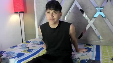 sebas_pretty7 online show from 11/11/25, 12:27