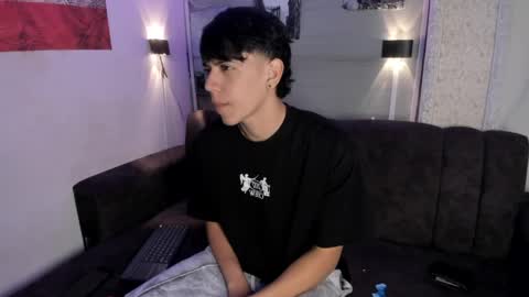 Snapshot of sebas_pretty7 chatting on 04/01/26, 12:28 sebas_pretty7 online show from 04/01/26, 12:28