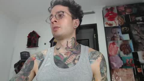 Snapshot of sebasbigdick_ chatting on 02/27/25, 05:34 spityio instagram online show from 02/27/25, 05:34