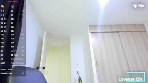 Snapshot of sebastian_dash chatting on 10/02/25, 11:23 SEBAS online show from 10/02/25, 11:23