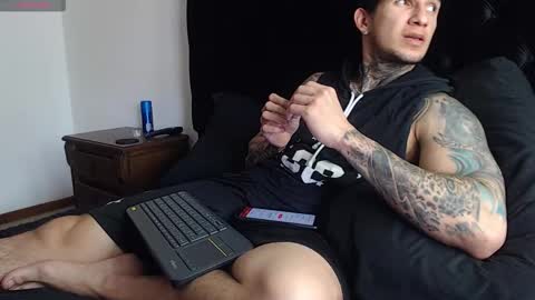 Snapshot of sebastian_muss chatting on 02/03/26, 06:57 Sebastian online show from 02/03/26, 06:57