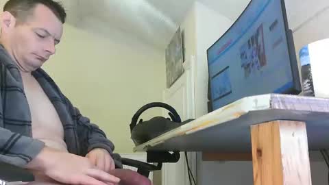 Snapshot of sebastianspalding450 chatting on 11/17/25, 09:48 sebastianspalding450 online show from 11/17/25, 09:48