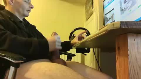 Snapshot of sebastianspalding450 chatting on 01/13/26, 12:32 sebastianspalding450 online show from 01/13/26, 12:32