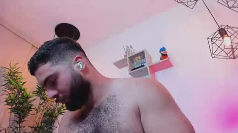 Instagram jeanpaulfit  online show from 06/14/26, 02:24
