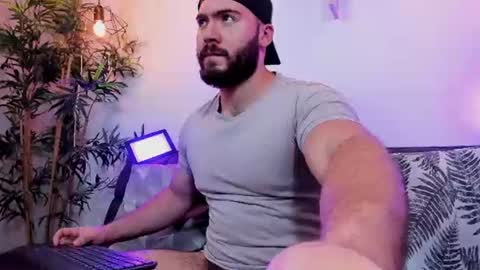 Instagram jeanpaulfit  online show from 06/24/26, 11:04