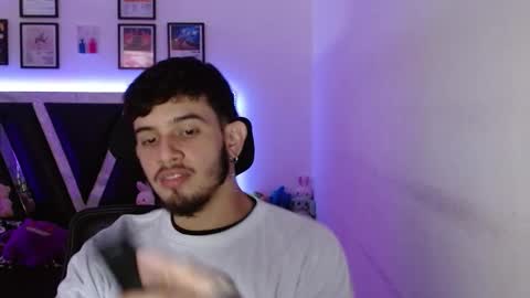 Sebas online show from 10/20/25, 03:56