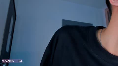 Sebastian online show from 12/04/25, 08:28