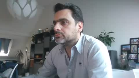 sebix9206 online show from 09/29/25, 11:04