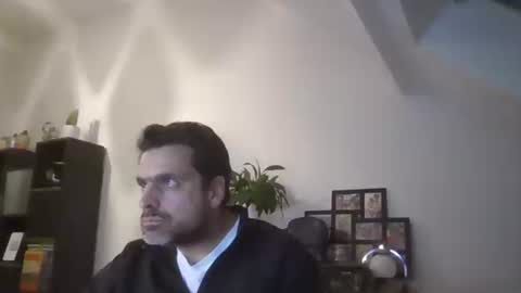 sebix9206 online show from 10/30/25, 08:42