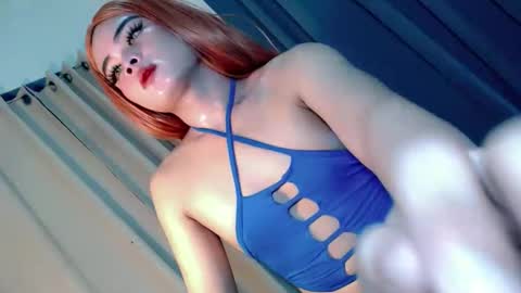 kwen online show from 10/13/25, 01:11