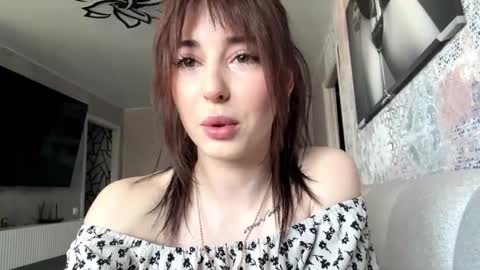 Lina online show from 05/05/26, 10:01