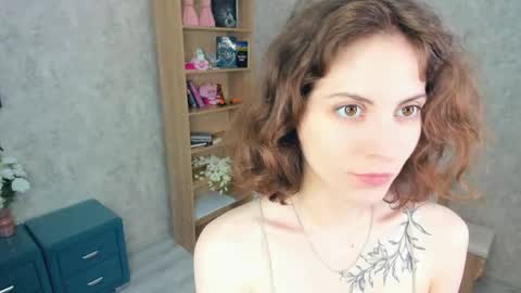 Snapshot of secret_des1res chatting on 06/01/26, 05:53 Mia online show from 06/01/26, 05:53