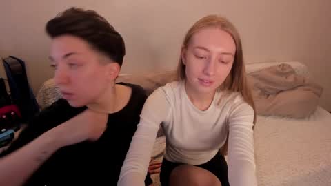 Amanda and  pair in a real life we love each other but can play with you online show from 02/22/25, 11:35