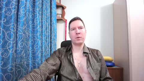 Snapshot of secret_lover_xxx chatting on 12/04/24, 06:33 Secret lover XXX online show from 12/04/24, 06:33