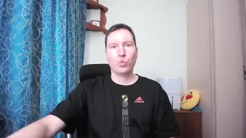 Snapshot of secret_lover_xxx chatting on 02/26/25, 11:41 Secret lover XXX online show from 02/26/25, 11:41