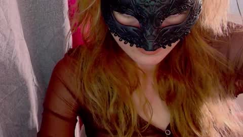 Snapshot of secretanni chatting on 10/01/25, 11:05 Anni online show from 10/01/25, 11:05