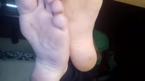 Snapshot of secretbigcock9988 chatting on 11/01/25, 01:35 Dirty13 online show from 11/01/25, 01:35