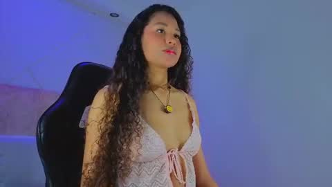 Snapshot of secretestrella chatting on 07/20/26, 03:54 secretestrell online show from 07/20/26, 03:54