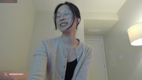 Snapshot of secretgirlfriendxo chatting on 12/10/24, 07:16 Angela online show from 12/10/24, 07:16