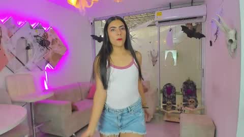 NIKOL online show from 09/26/25, 09:30