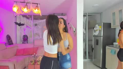 NIKOL online show from 10/07/25, 09:34