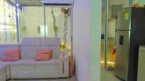 NIKOL online show from 02/02/26, 09:13