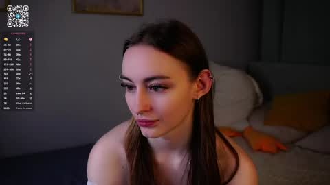 Snapshot of secrethustle chatting on 04/01/26, 03:09 Lily online show from 04/01/26, 03:09