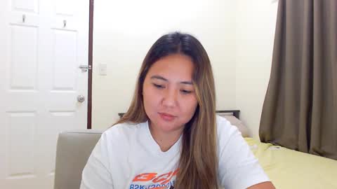 Snapshot of secretlover010101 chatting on 12/11/24, 02:22 MILAN online show from 12/11/24, 02:22