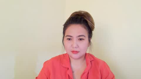 Snapshot of secretlover010101 chatting on 01/06/25, 02:48 MILAN online show from 01/06/25, 02:48