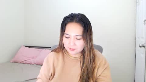 Snapshot of secretlover010101 chatting on 02/24/25, 06:16 MILAN online show from 02/24/25, 06:16