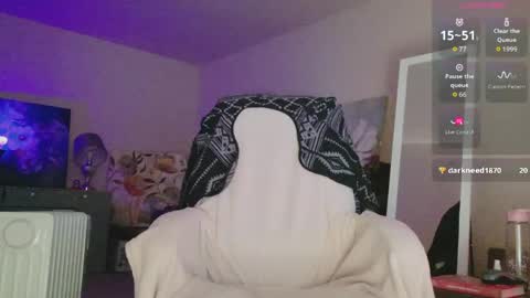 Snapshot of secretmistress01 chatting on 04/29/26, 05:30 Mariot Mery for short ..never call me PET NAMES in FREECHAT mom momy baby or sweety online show from 04/29/26, 05:30